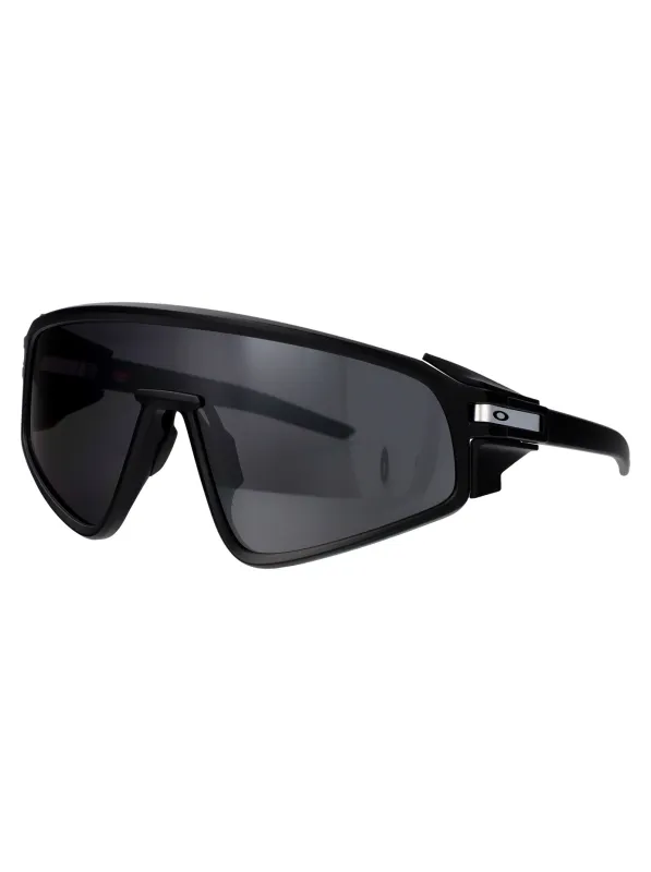 LATCH PANEL MASK Sunglasses made by Oakley