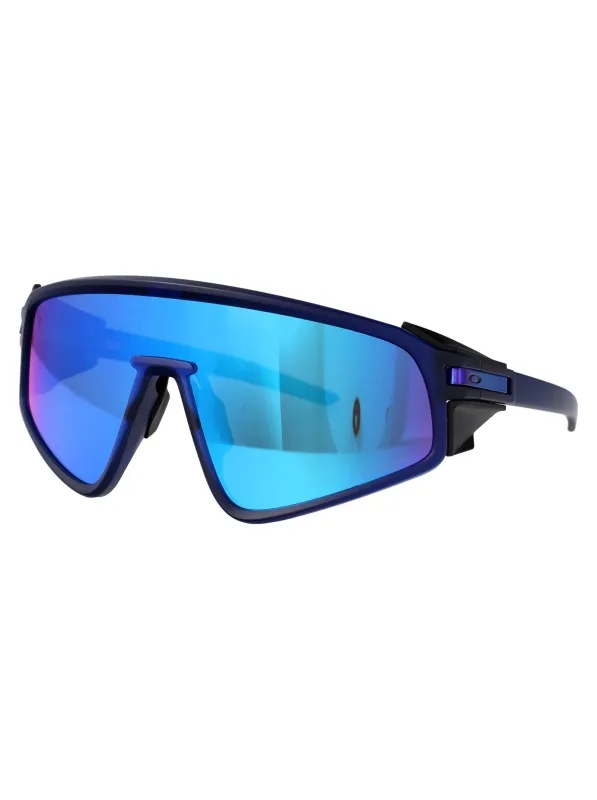 LATCH PANEL MASK Sunglasses made by Oakley