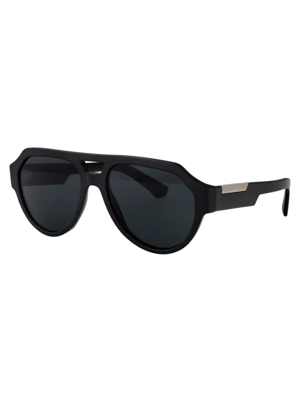 0DG4466 Squared Sunglasses made by Dolce & Gabanna