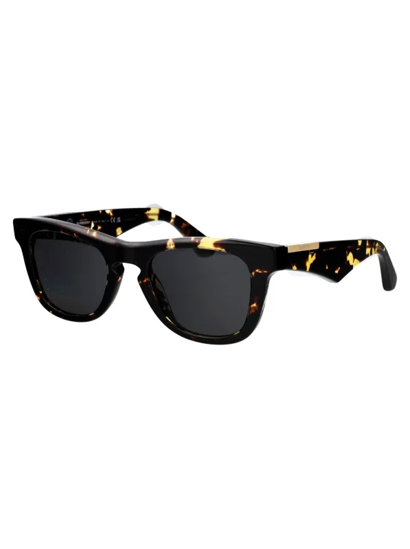 0BE4426 Squared Sunglasses made by Burberry