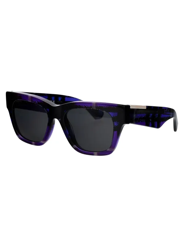 0BE4424 Squared Sunglasses made by Burberry