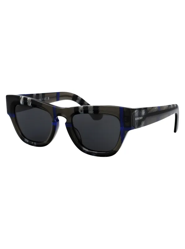 0BE4440U SQUARED Sunglasses made by Burberry