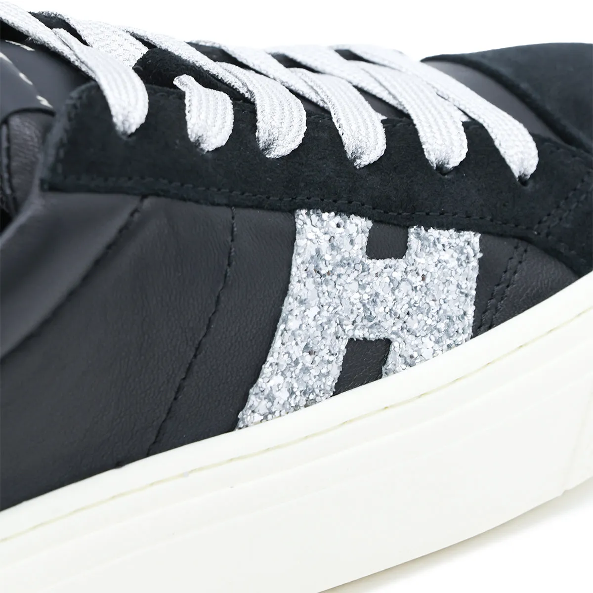 Sneakers Nero/Argento sold by Wanan Luxury product image thumbnail 3