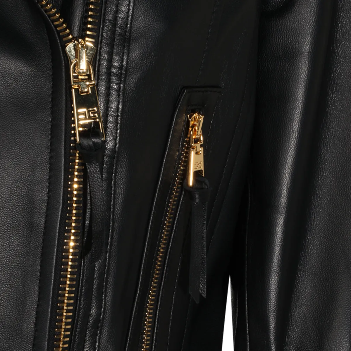 Jackets Nero sold by Wanan Luxury product image thumbnail 2