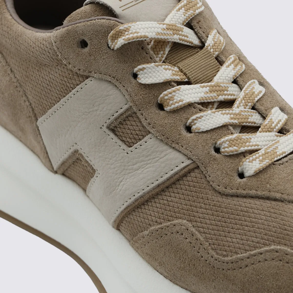 Sneakers Chari sold by Wanan Luxury product image thumbnail 4