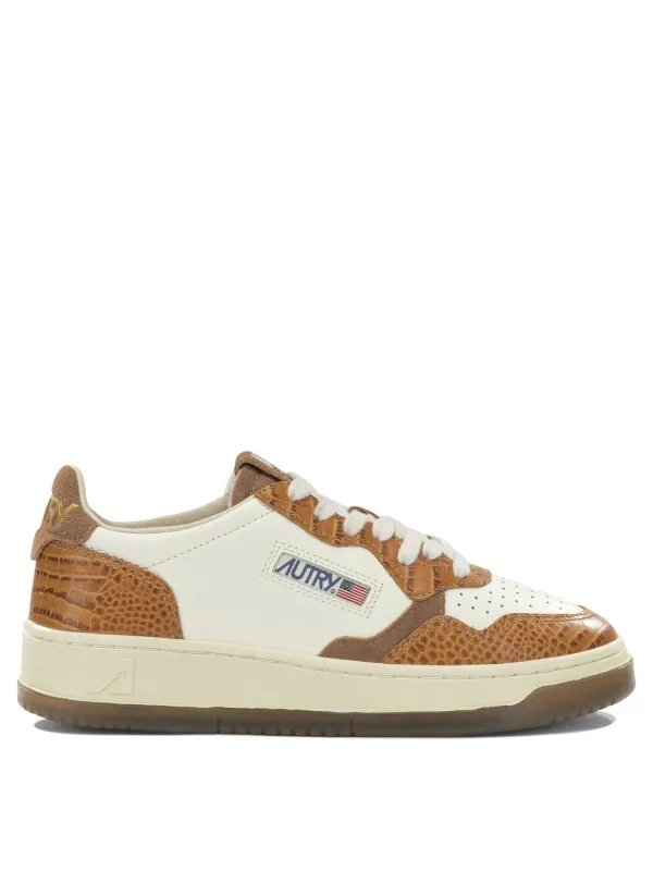Medalist Low Sneakers & Slip-On Beige made by Autry