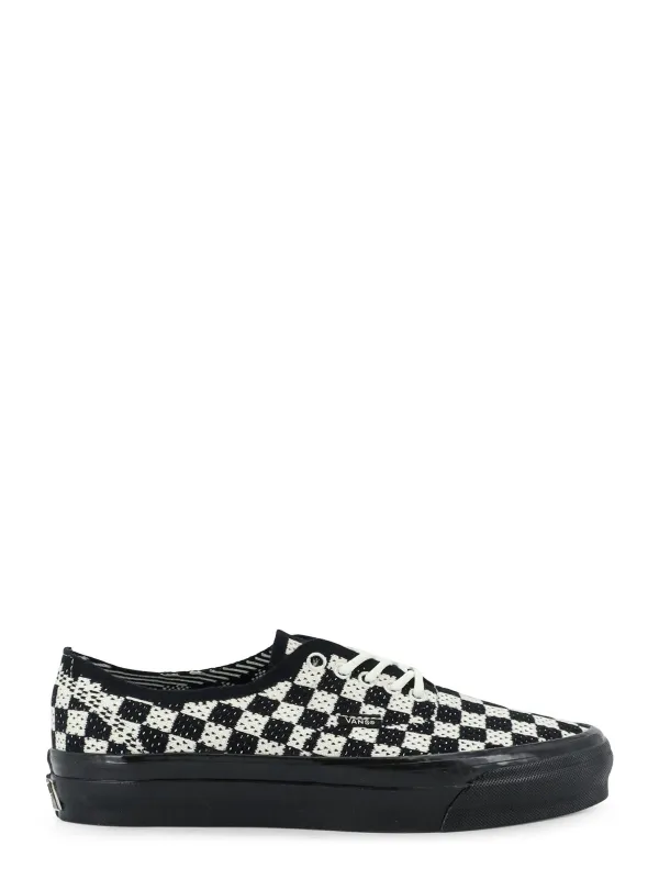 Lx Authentic 44 Fabric Sneakers With A Checkerboard Pattern made by Vans