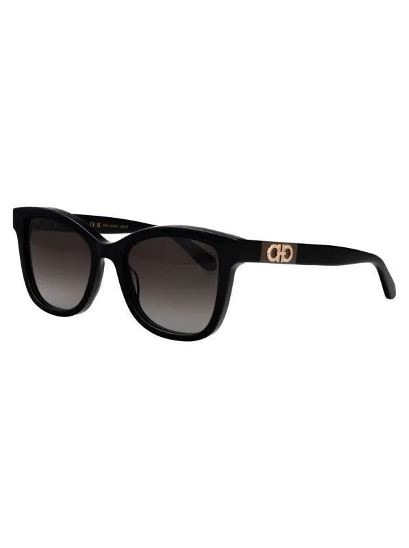 SF2108S RECTANGULAR Sunglasses made by Salvatore Ferragamo