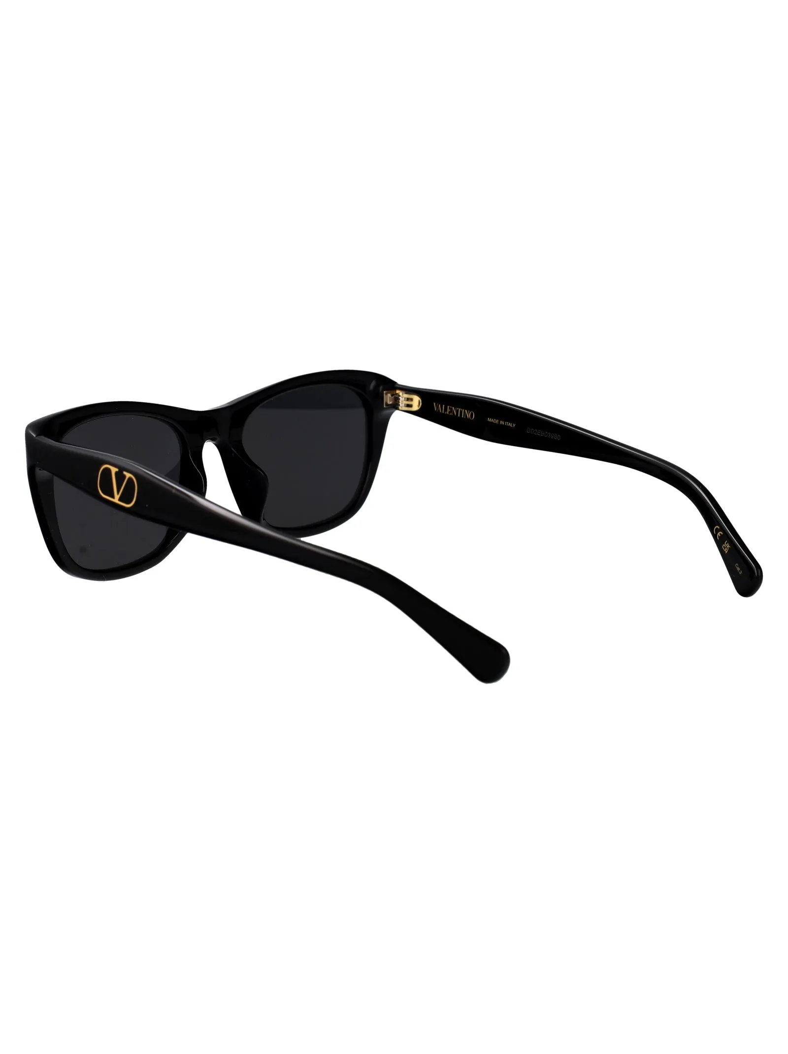 VG0013SK Sunglasses sold by Wanan Luxury product image thumbnail 4