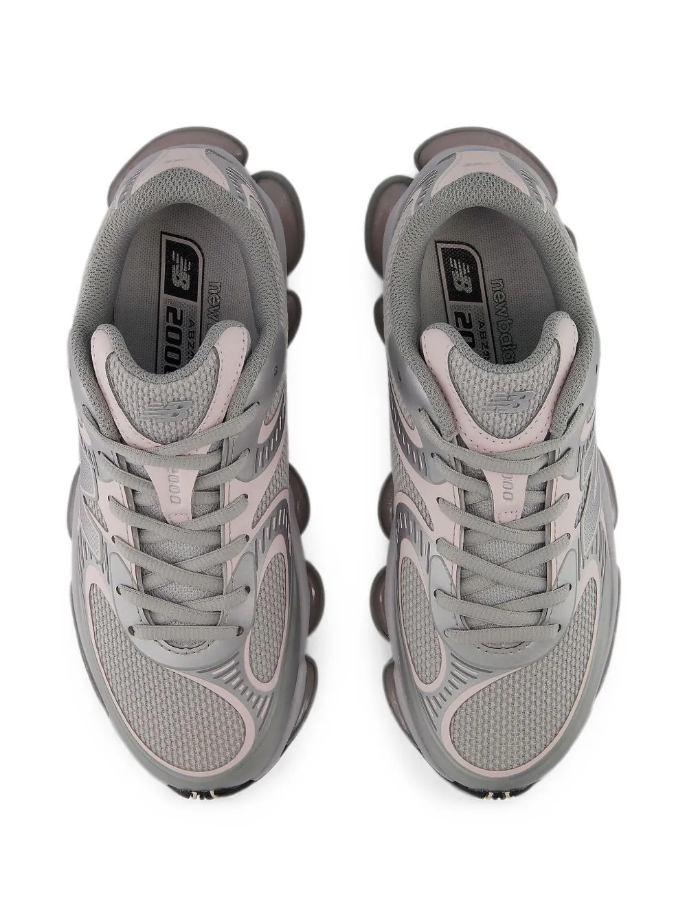 2000 Sneakers sold by Wanan Luxury product image thumbnail 5