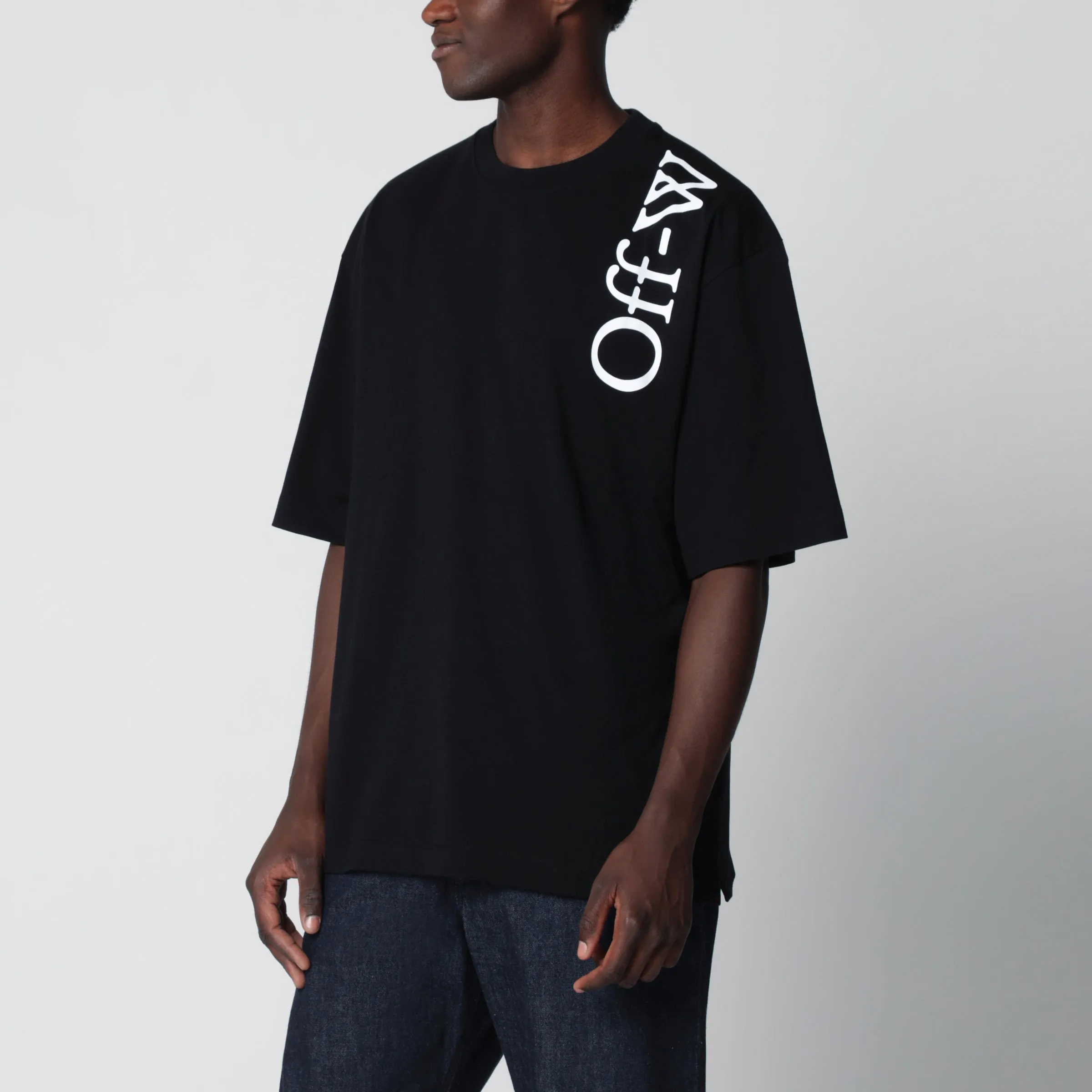 Crewneck T-Shirt With Printed Logo In Black Cotton sold by Wanan Luxury