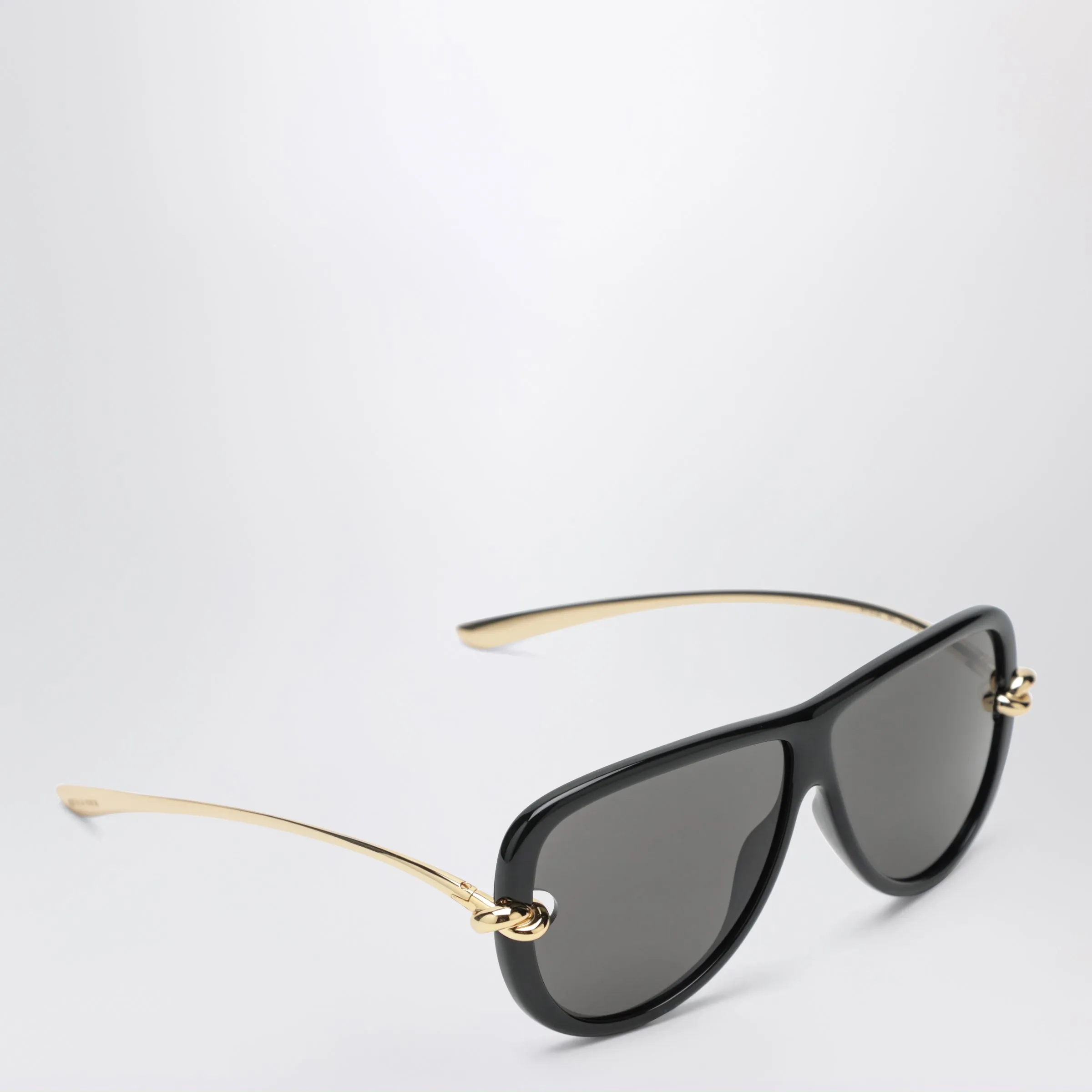 Knot Aviator Sunglasses In Black/Gold sold by Wanan Luxury product image thumbnail 2
