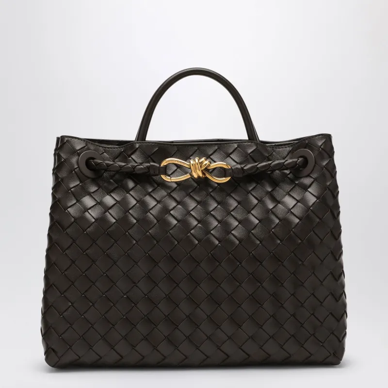 Andiamo Medium Bag In Fondant Colour made by Bottega Veneta