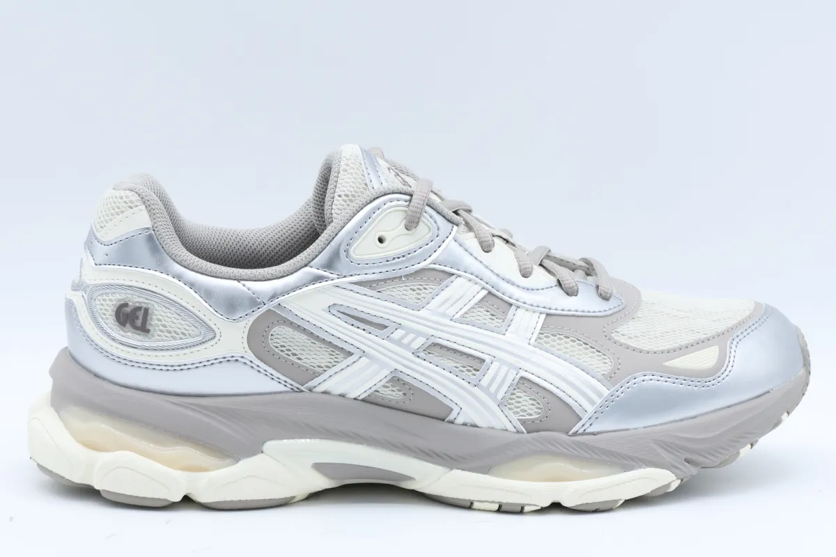 Sneakers Smoke Grey/Pure Silver made by Asics