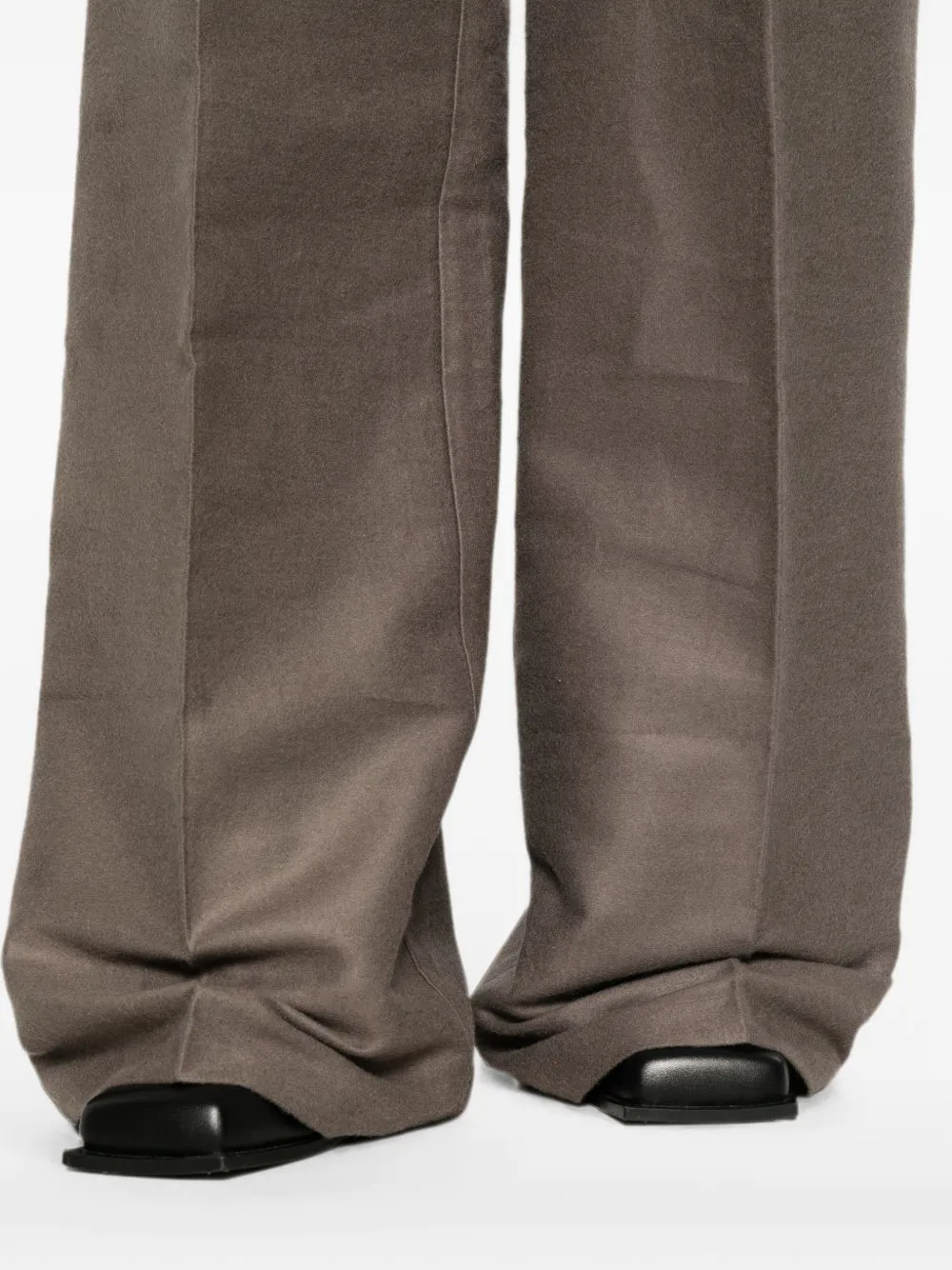 Trousers Grey sold by Wanan Luxury product image thumbnail 3
