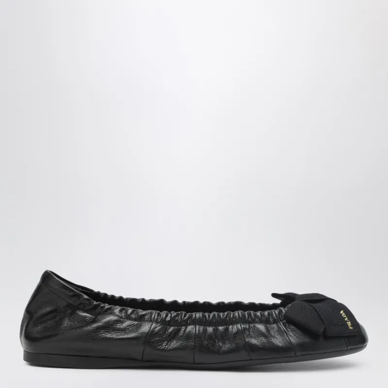 Black Patent Leather Ballet Flats With Bow made by Prada