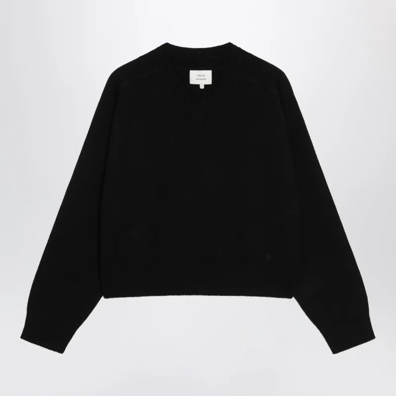 Black Cashmere V-Neck Sweater made by Loulou De Saison