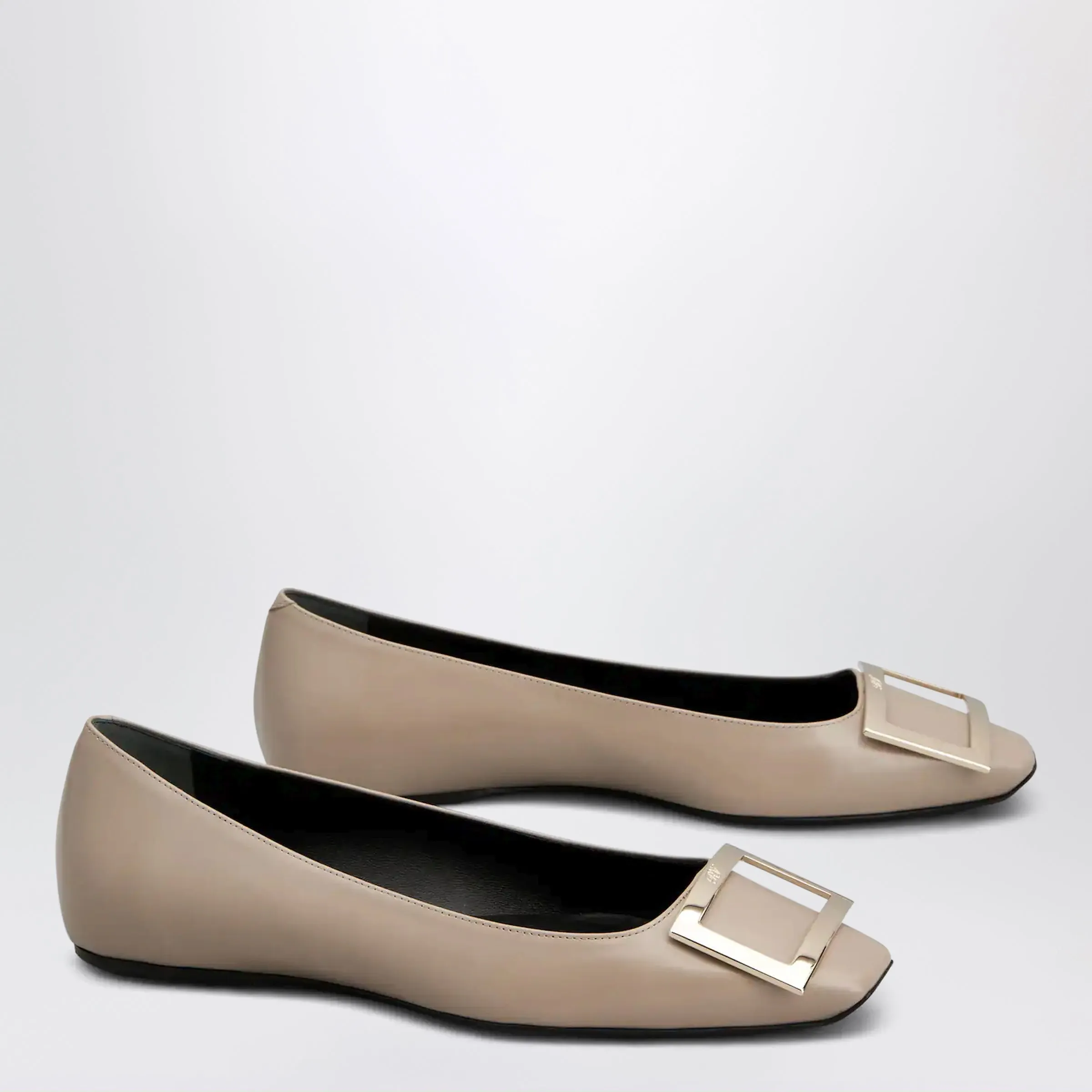 Beige Trompette Ballerinas In Leather sold by Wanan Luxury product image thumbnail 2