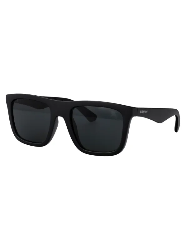 0BE4458U Squared Sunglasses made by Burberry