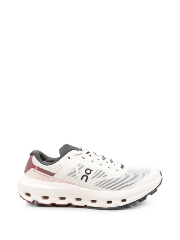Cloudvista 3 Sneakers made by On