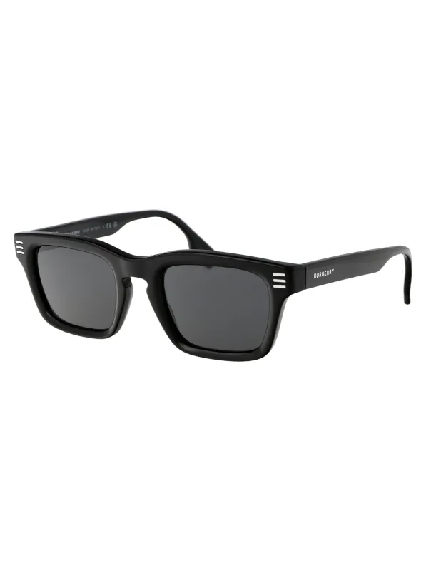 0BE4403 Squared Sunglasses made by Burberry