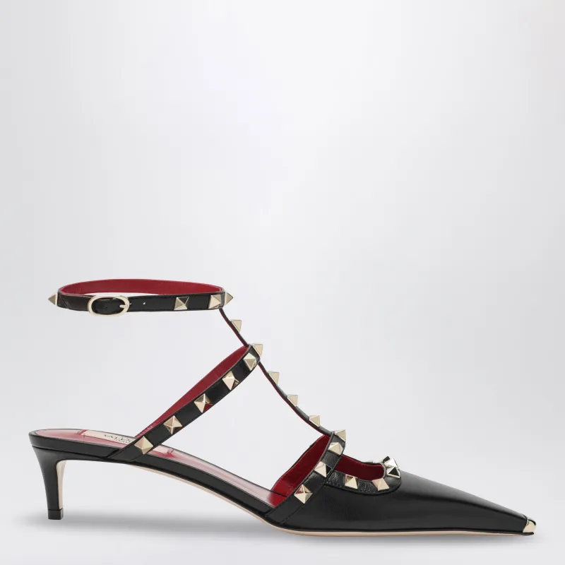 Rockstud Black Leather Pumps made by Valentino Garavani