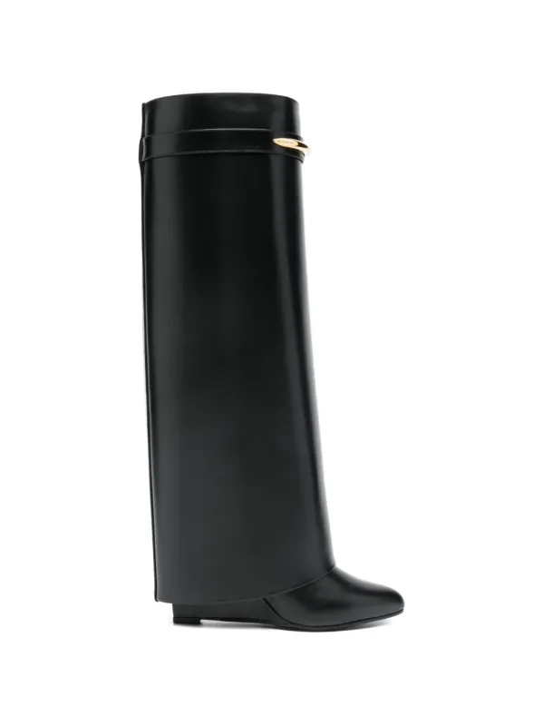Boots Black made by Givenchy