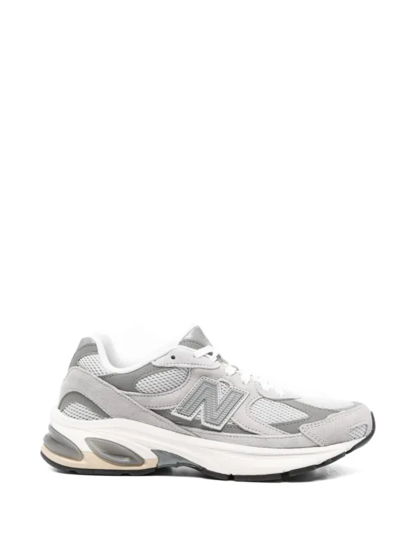 U2010 Sneakers made by New Balance