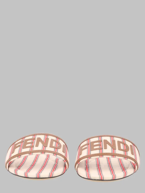 Slide In Canvas Ff Con Logo made by Fendi