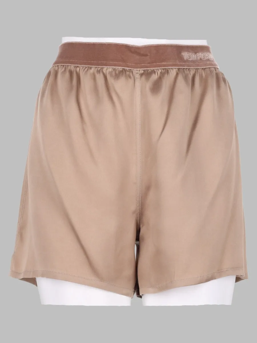 Shorts In Seta sold by Wanan Luxury
