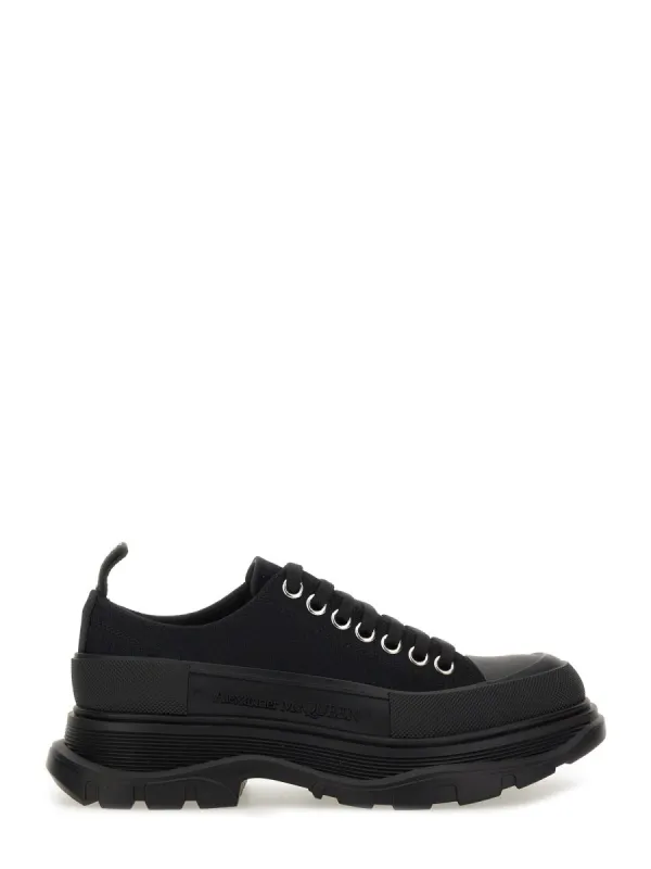 Sneaker "Tread Slick" made by Alexander McQueen
