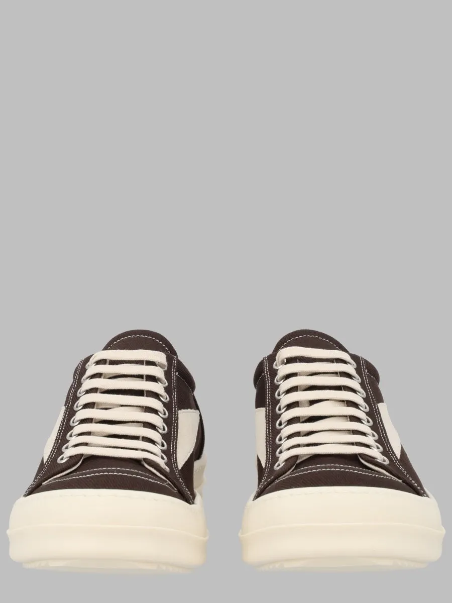 Sneaker "Vintage Sneakes" sold by Wanan Luxury