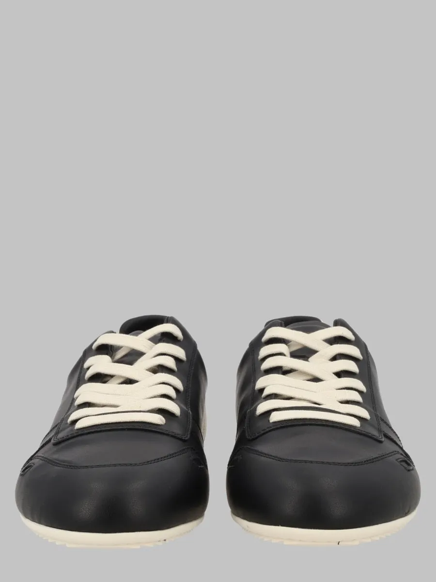 Sneaker "Minimal" sold by Wanan Luxury