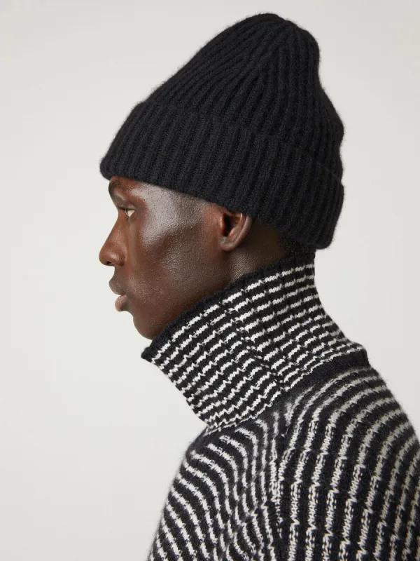 The Martigny Hat made by Lisa Yang