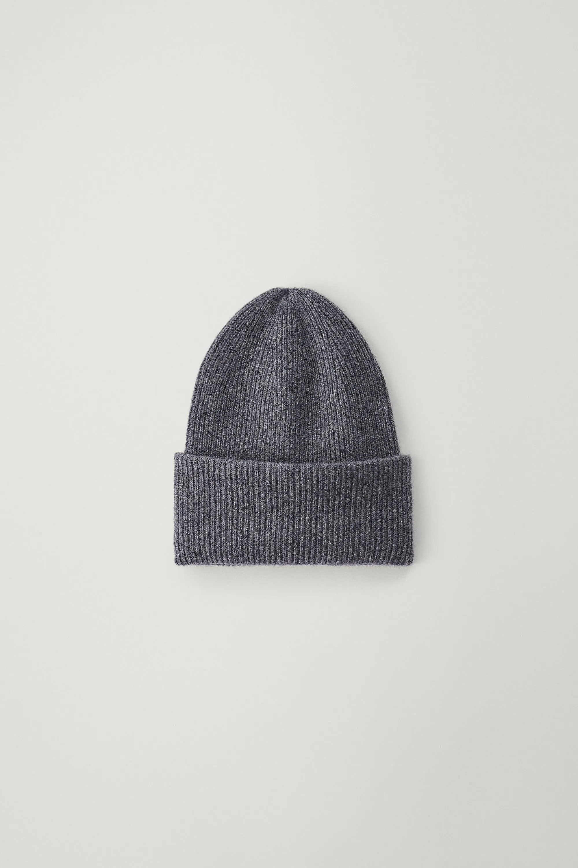 The Stockholm Hat sold by Lisa Yang product image thumbnail 3