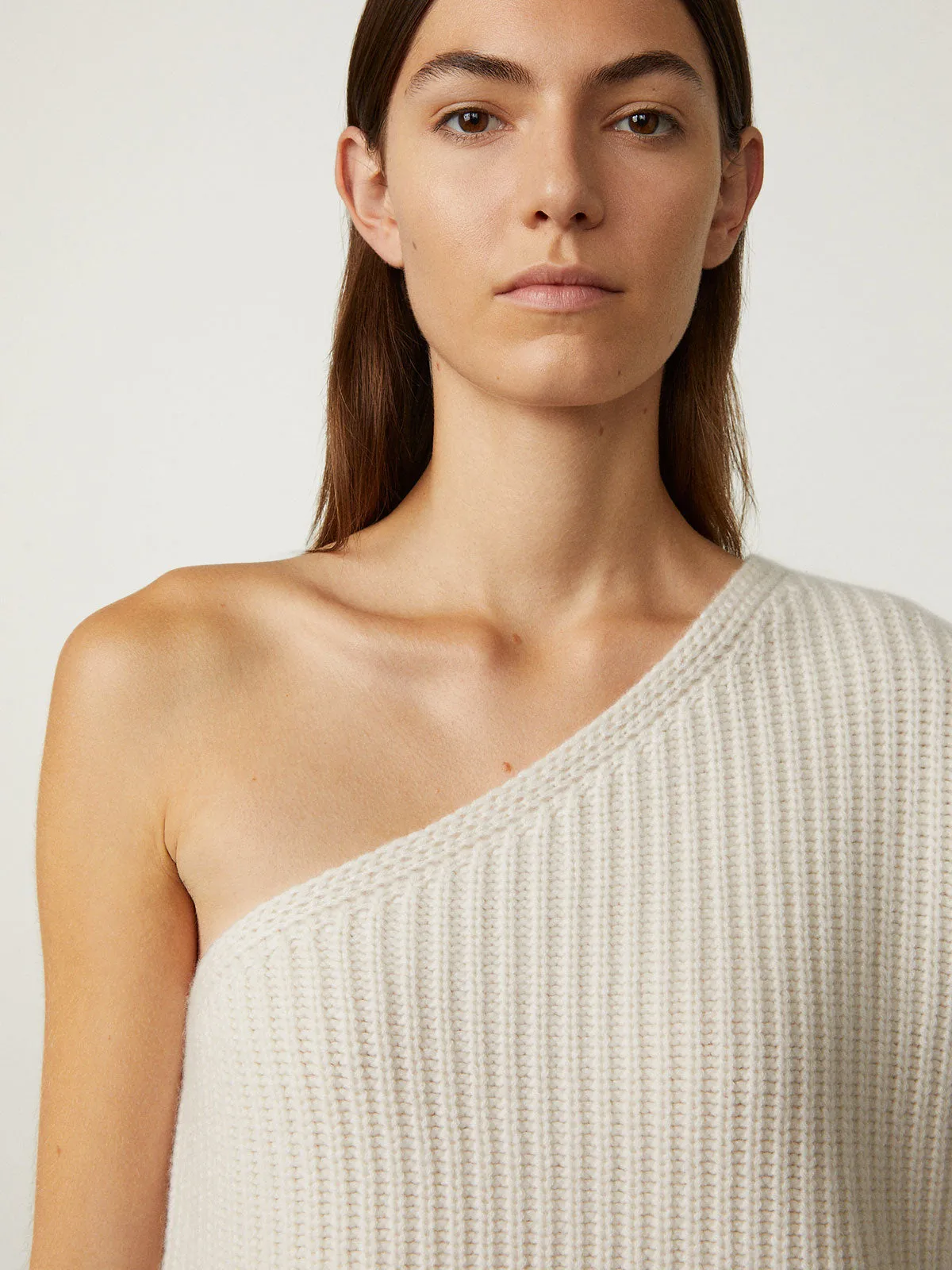 The Margit Sweater sold by Lisa Yang product image thumbnail 4