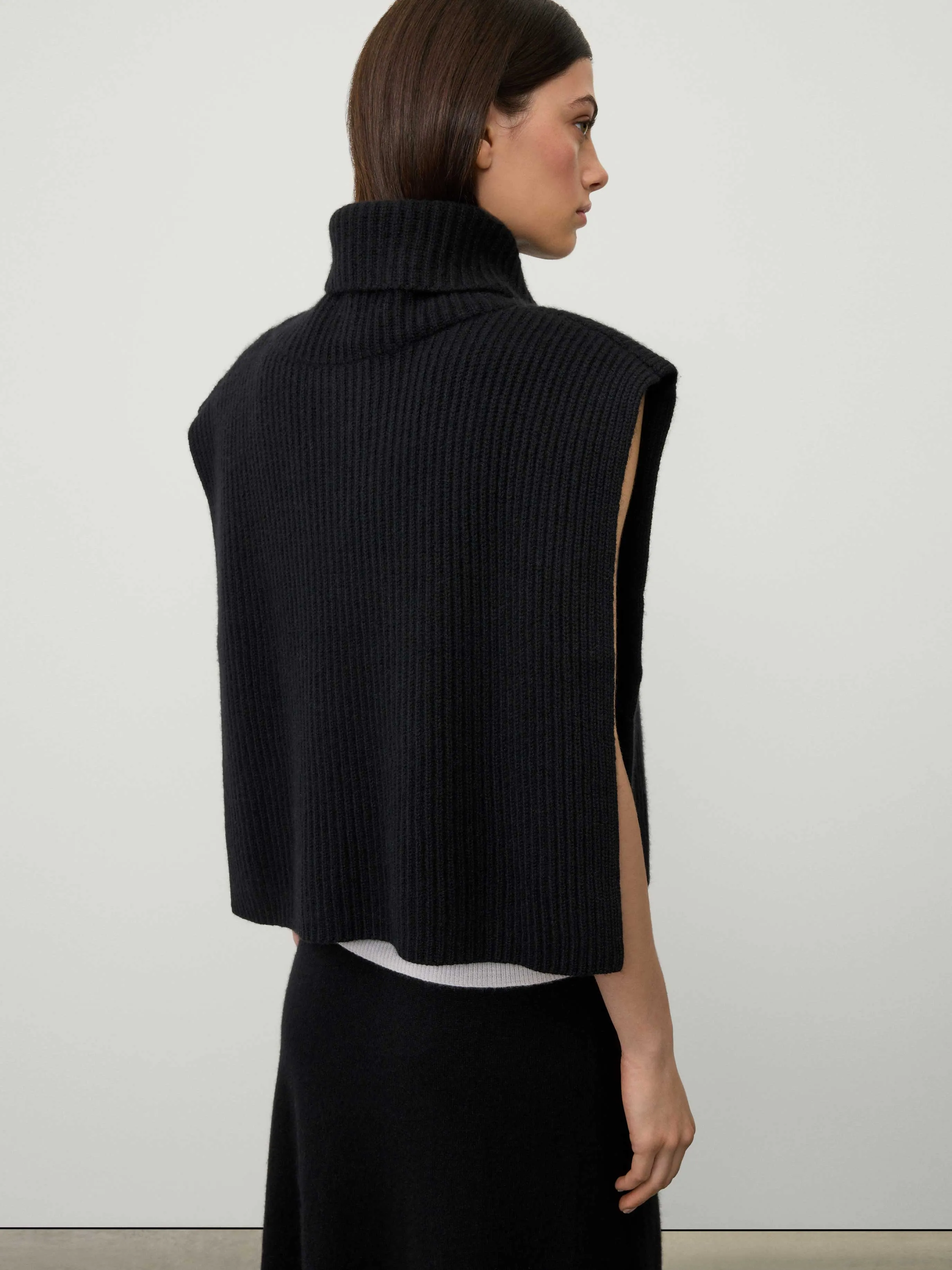 The Magda Open Vest sold by Lisa Yang product image thumbnail 3