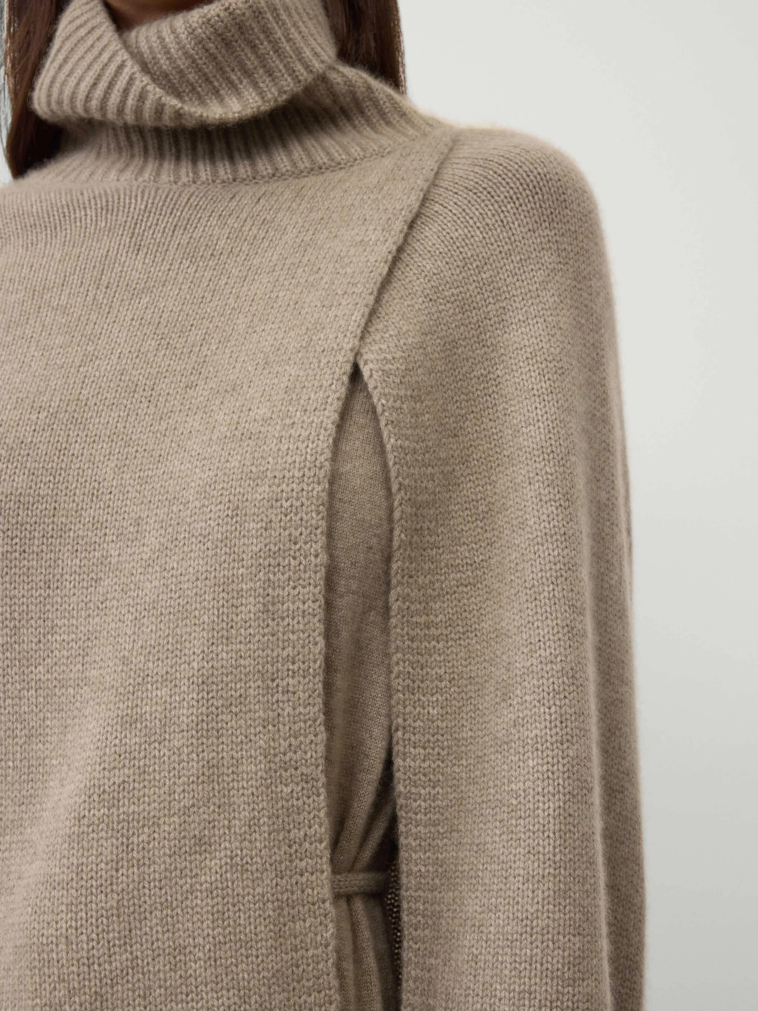 The Annie Poncho sold by Lisa Yang product image thumbnail 3