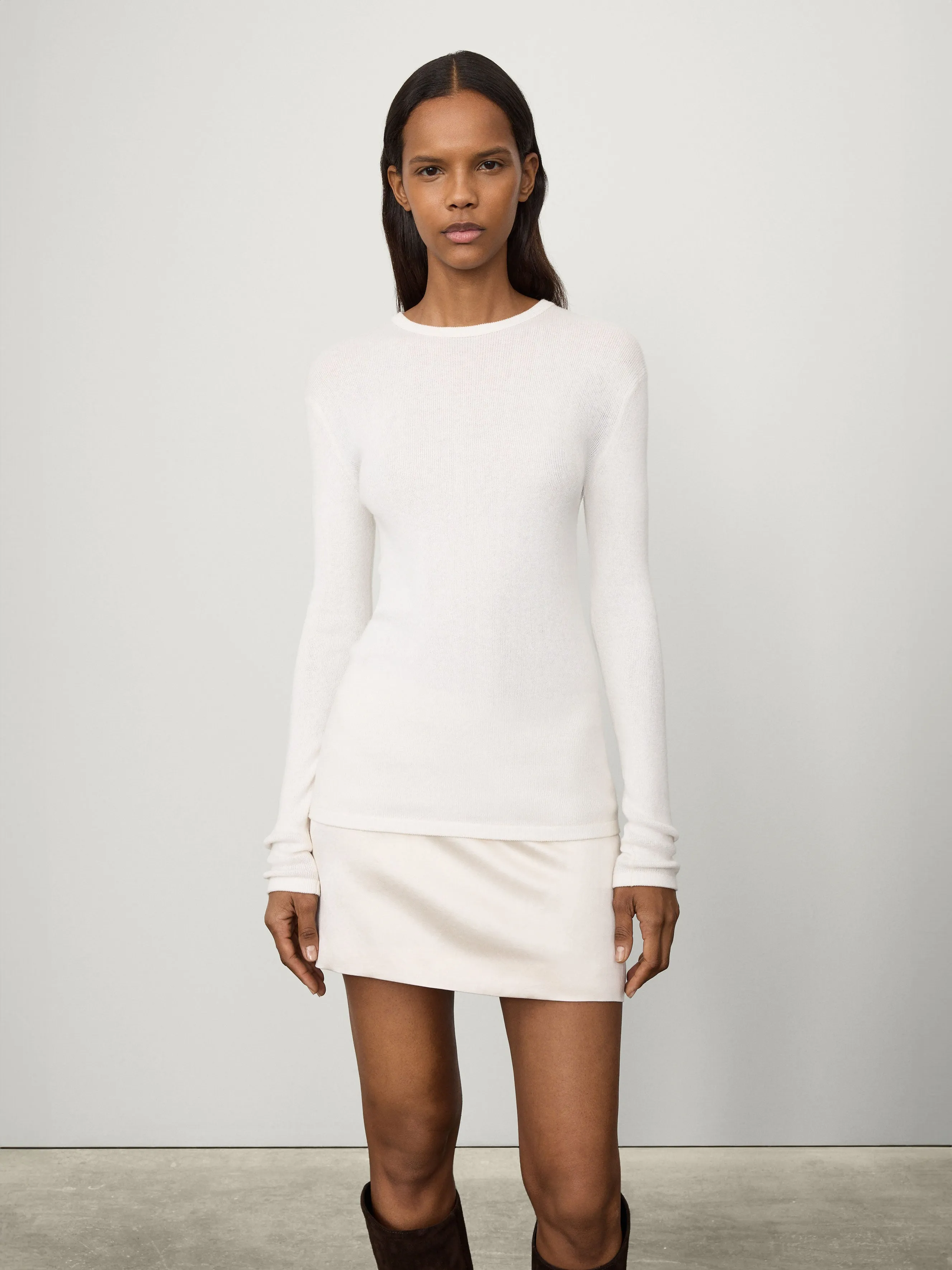 The Vivian Long Sleeved T-Shirt sold by Lisa Yang product image thumbnail 2