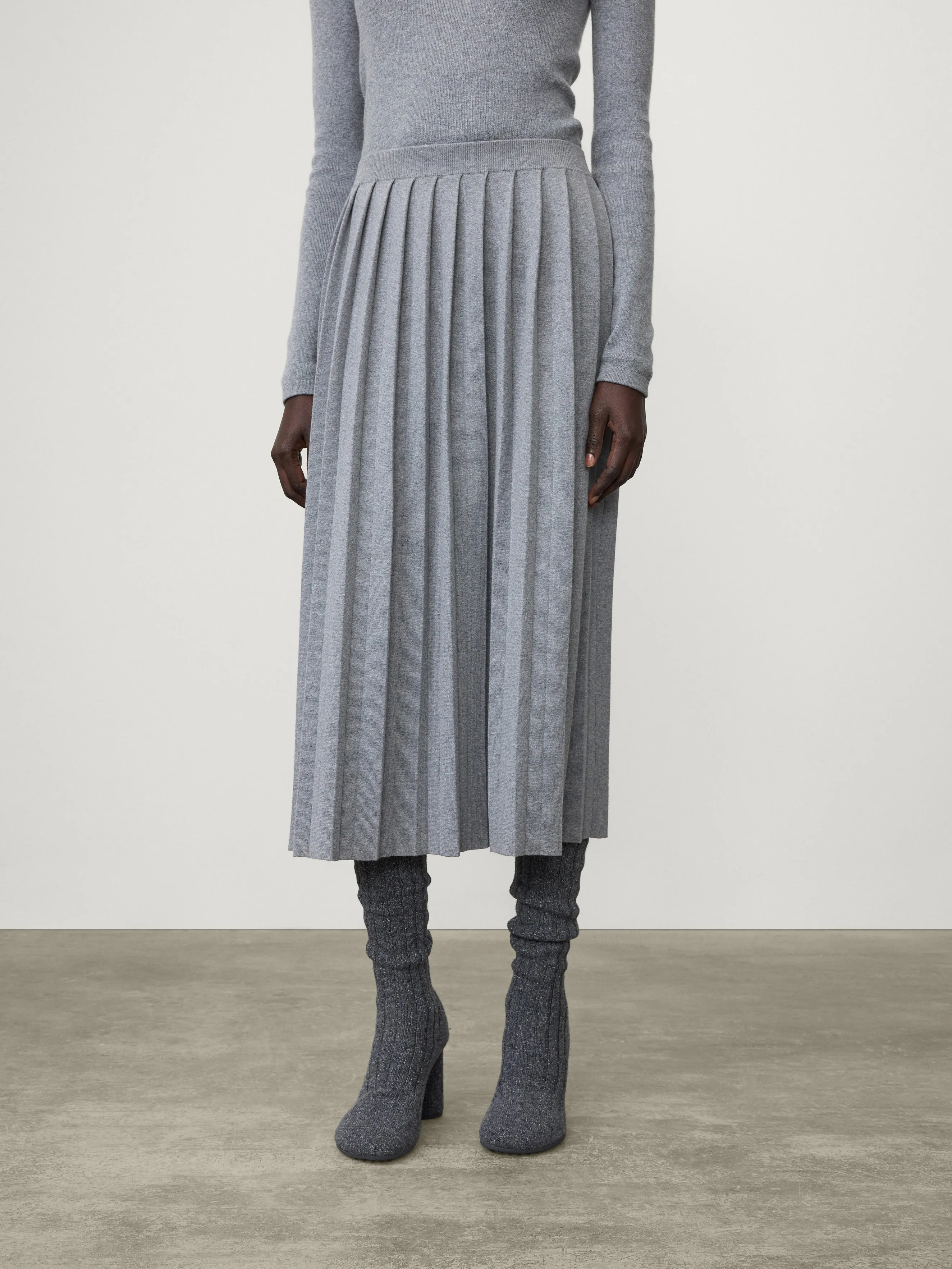 The Minda Skirt sold by Lisa Yang product image thumbnail 2