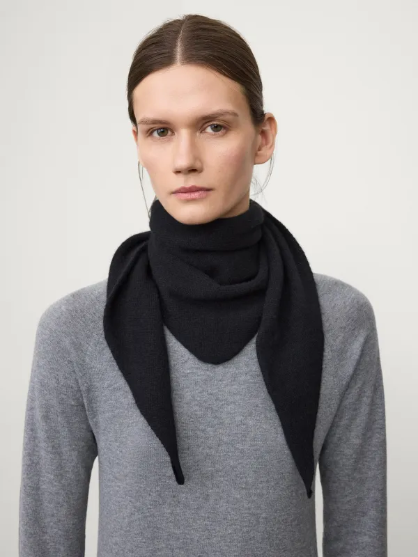 The Florianne Scarf made by Lisa Yang