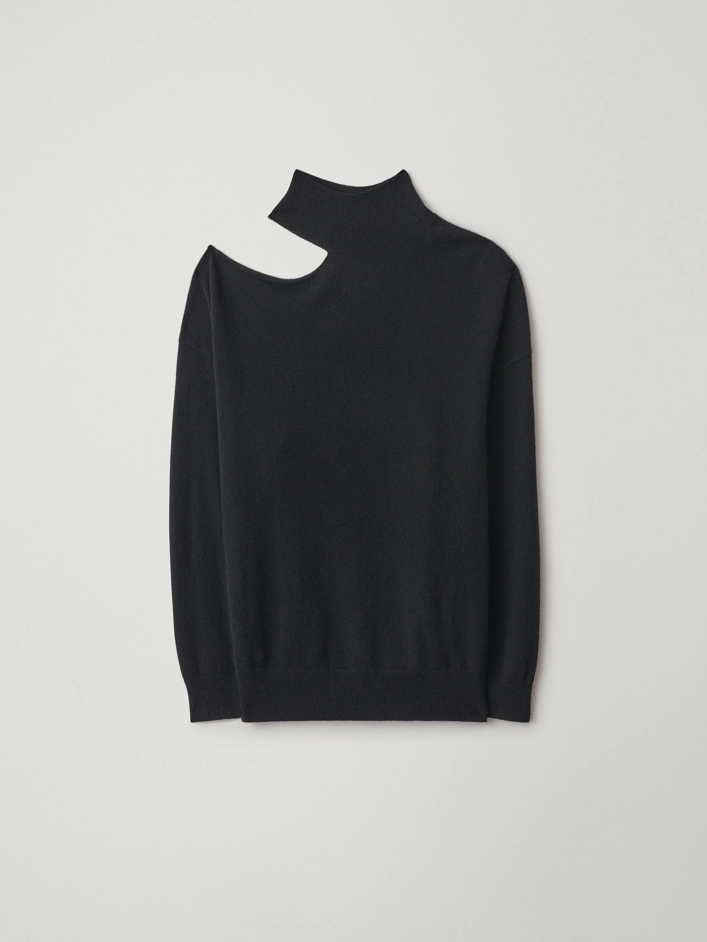 The Alvia Sweater sold by Lisa Yang product image thumbnail 5