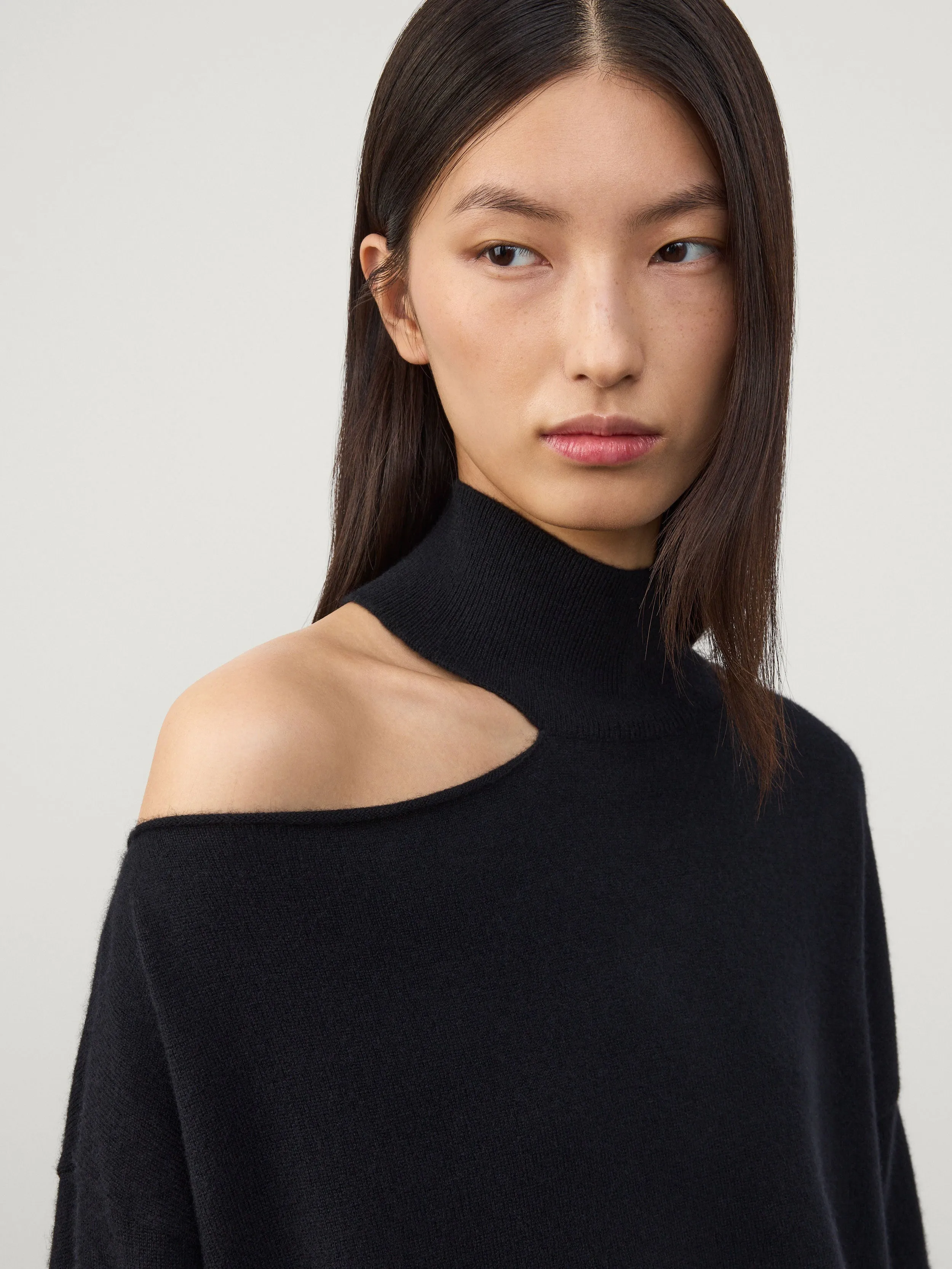 The Alvia Sweater sold by Lisa Yang product image thumbnail 3