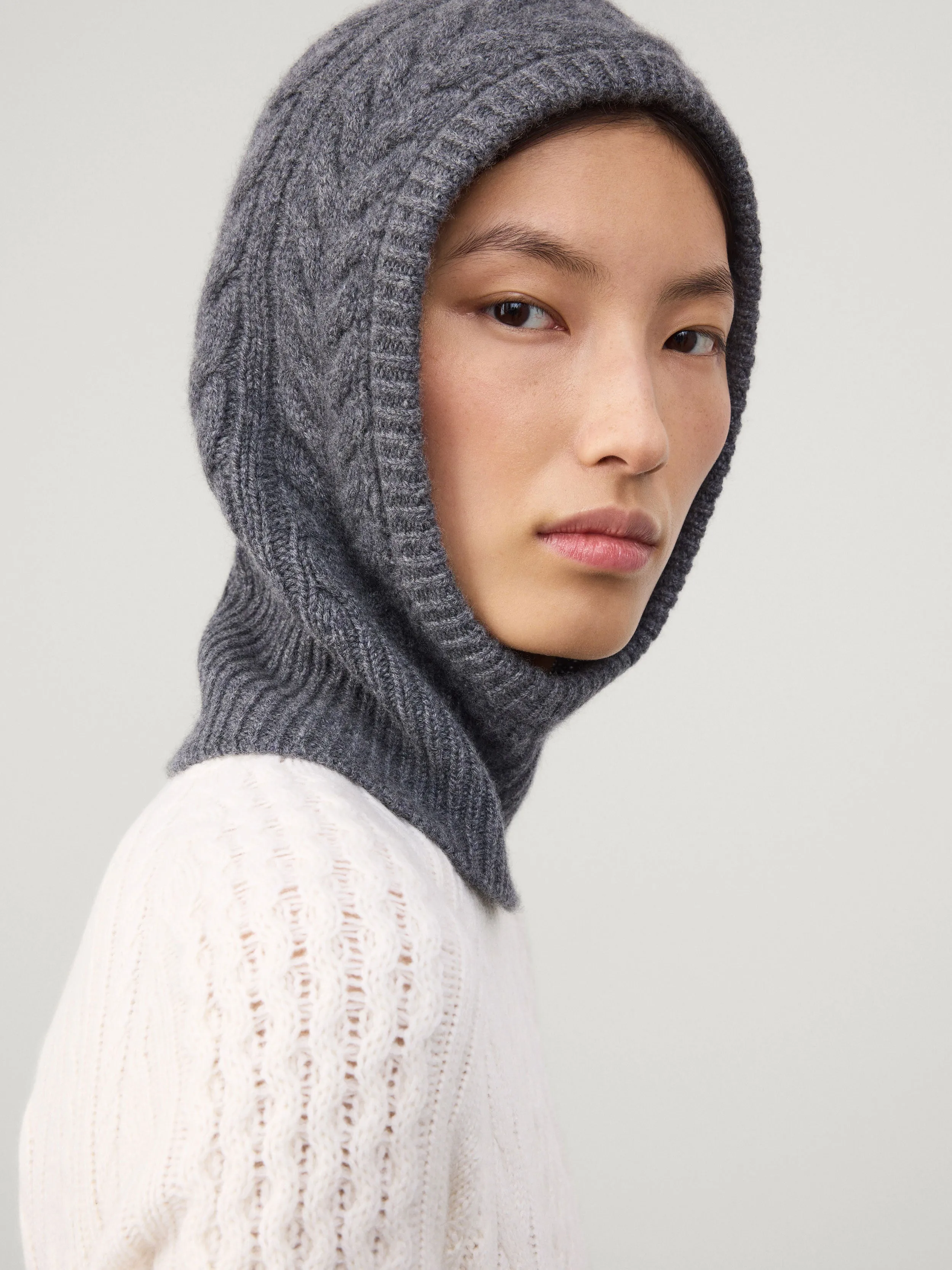 The Ylda Balaclava sold by Lisa Yang product image thumbnail 2