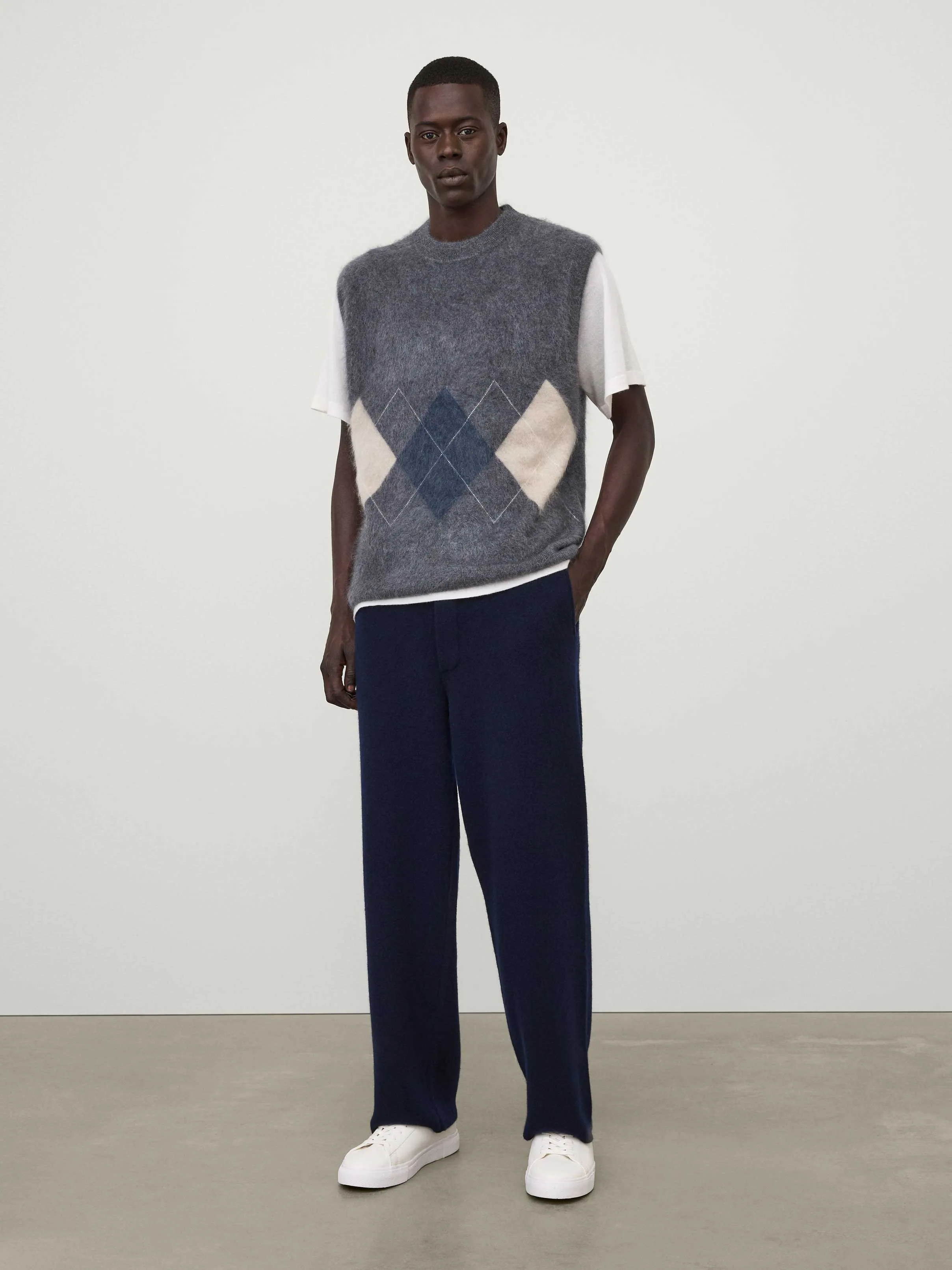 Dennis Vest sold by Lisa Yang product image thumbnail 3