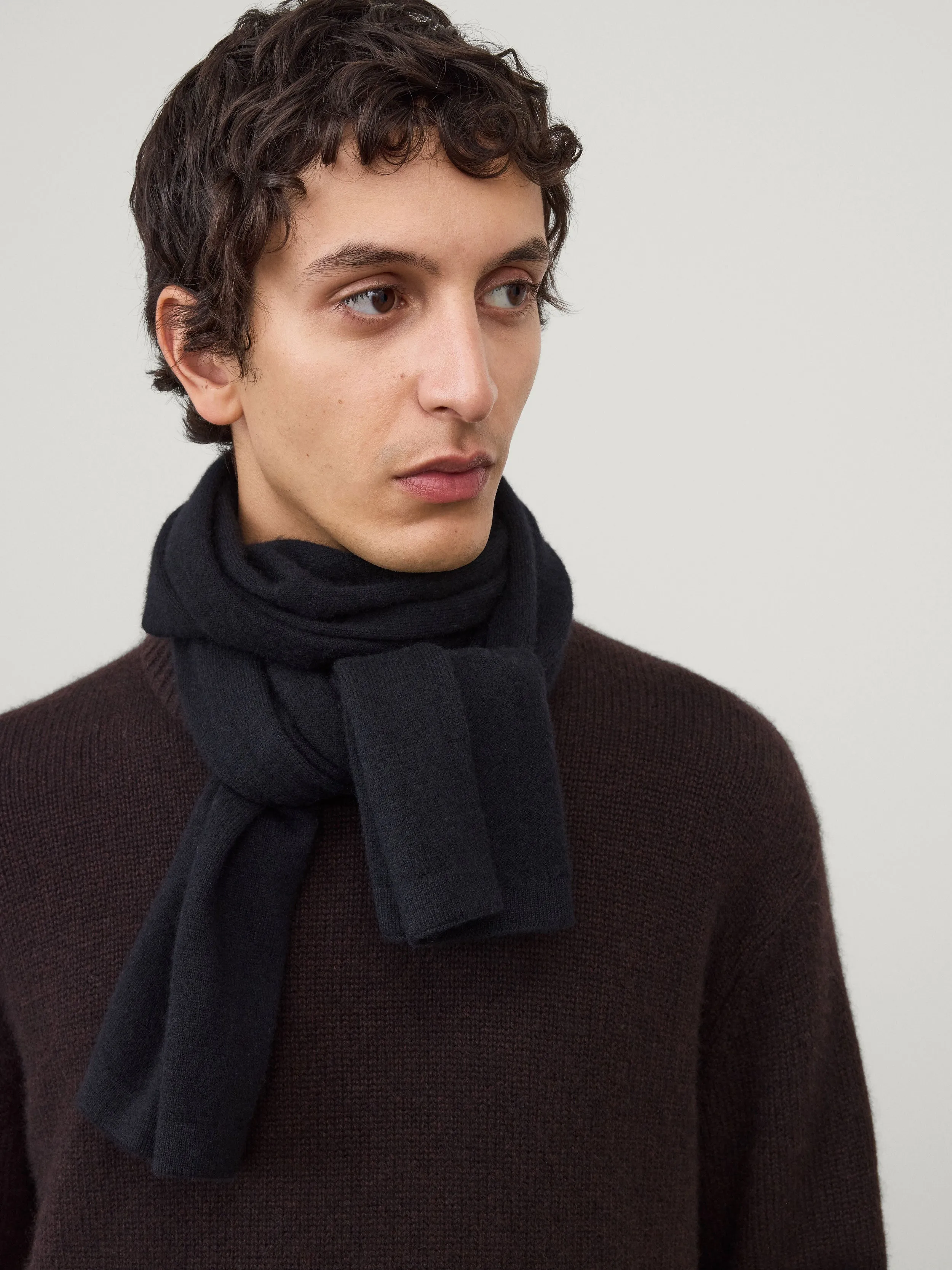 The Viktor Scarf sold by Lisa Yang product image thumbnail 2