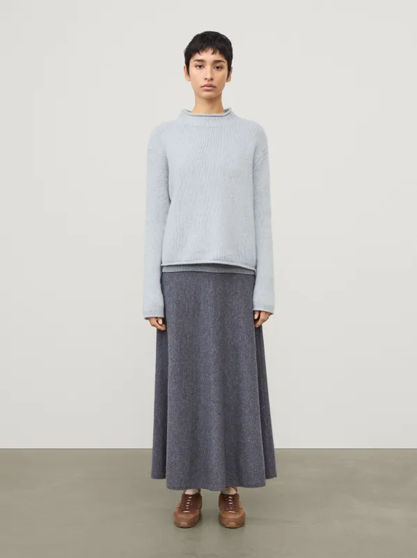 The Nelsy Sweater made by Lisa Yang
