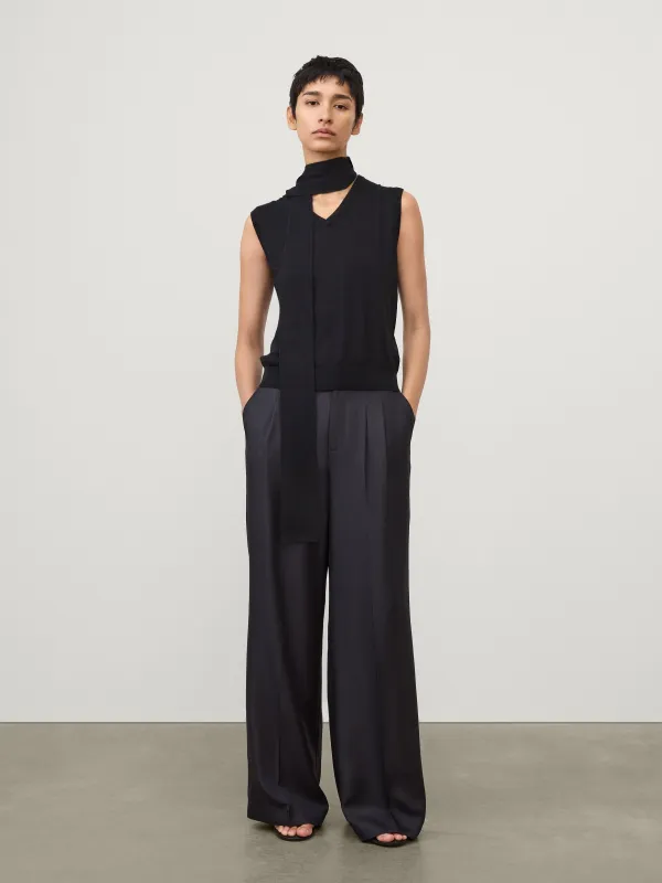 The Lauri Scarf Top made by Lisa Yang