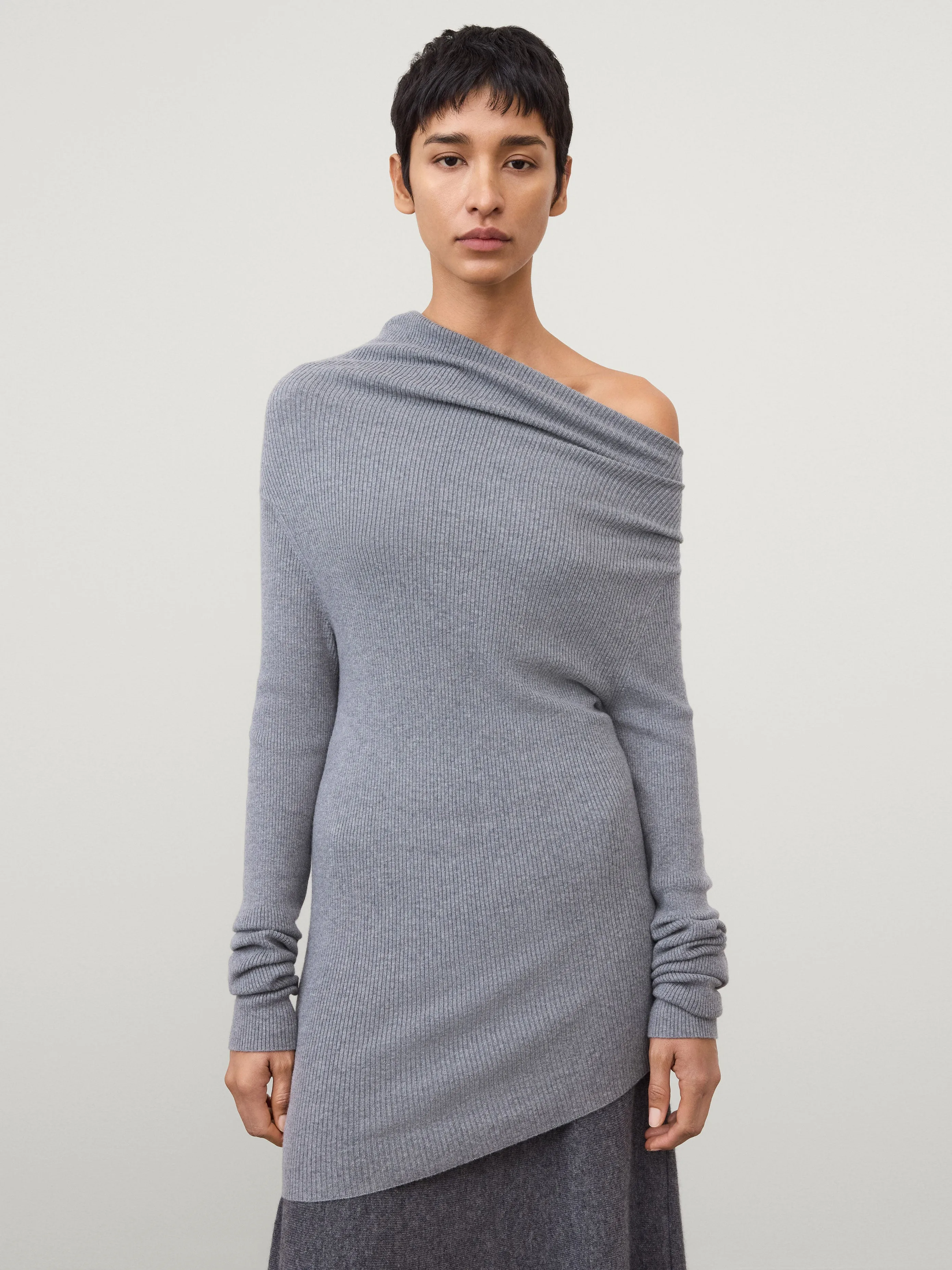 The Agie Sweater sold by Lisa Yang product image thumbnail 4