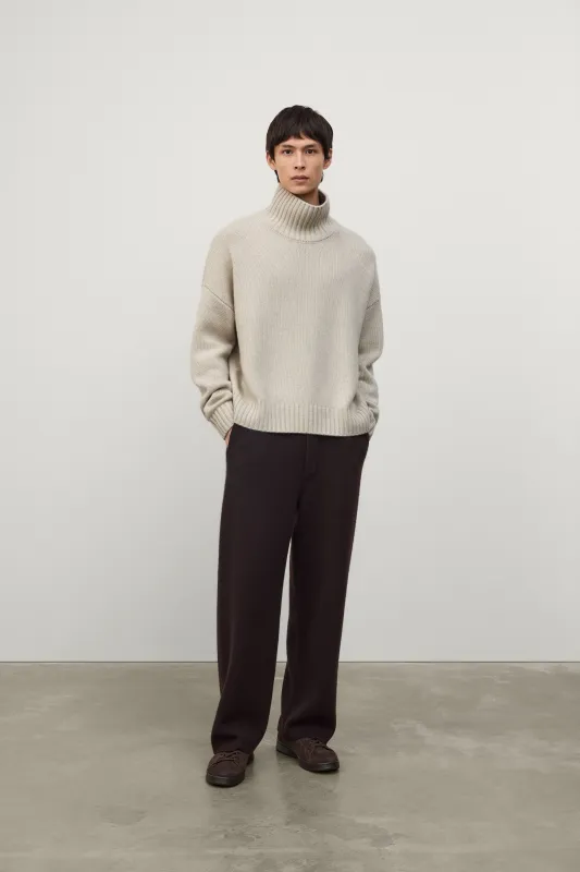 Olai Sweater made by Lisa Yang